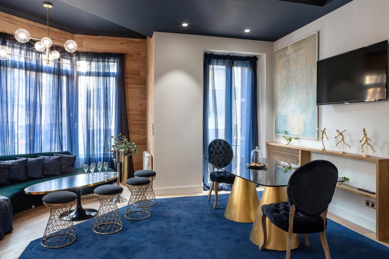 Luxurious By Sebastiana Group *