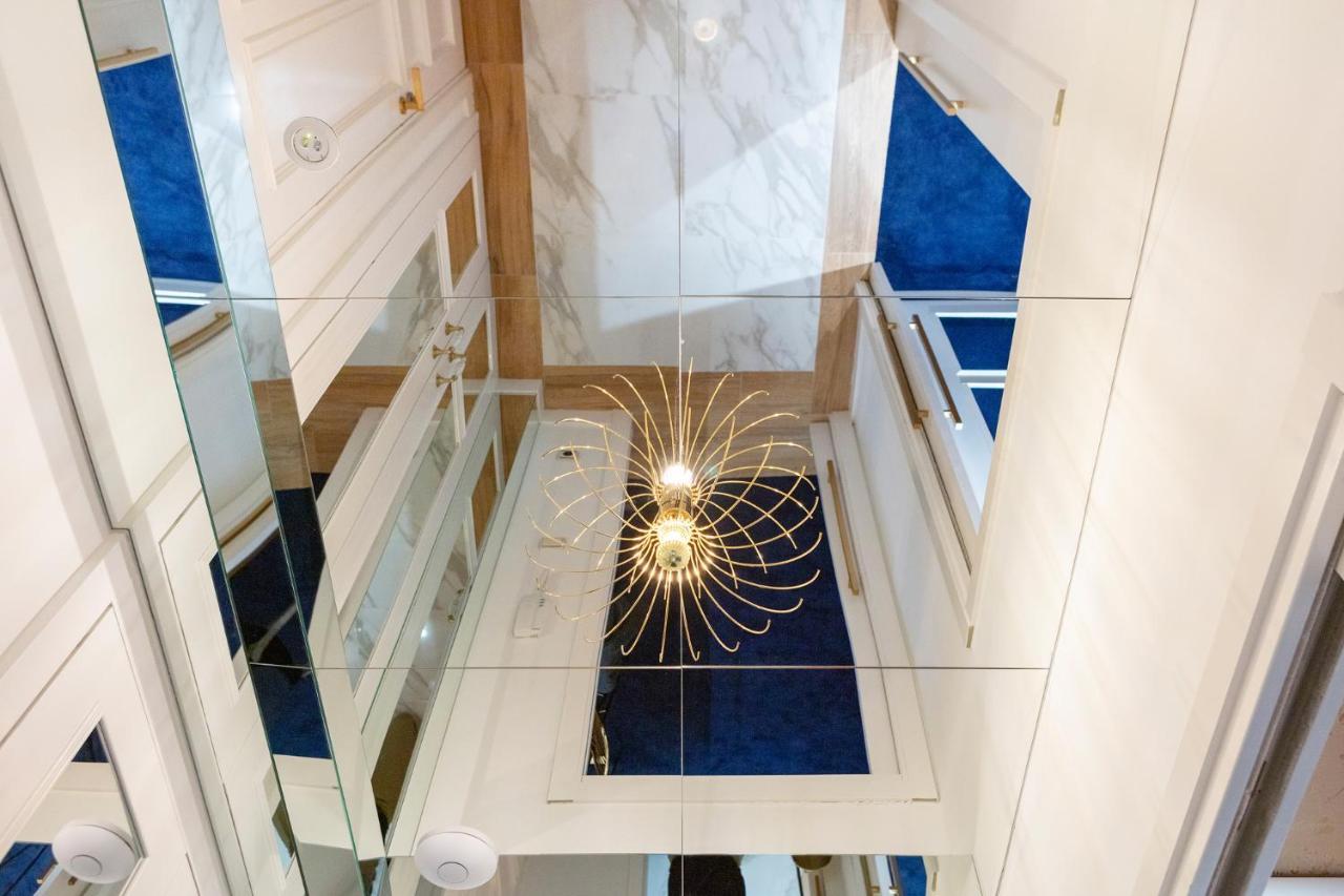 Apartament Luxurious By Sebastiana Group